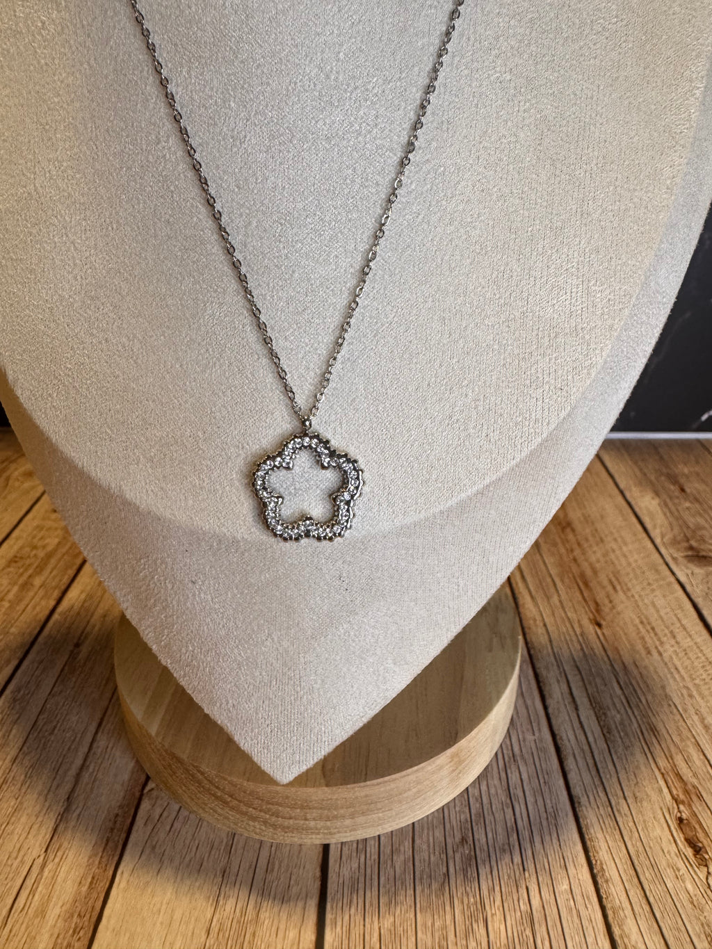 Collier DIANA