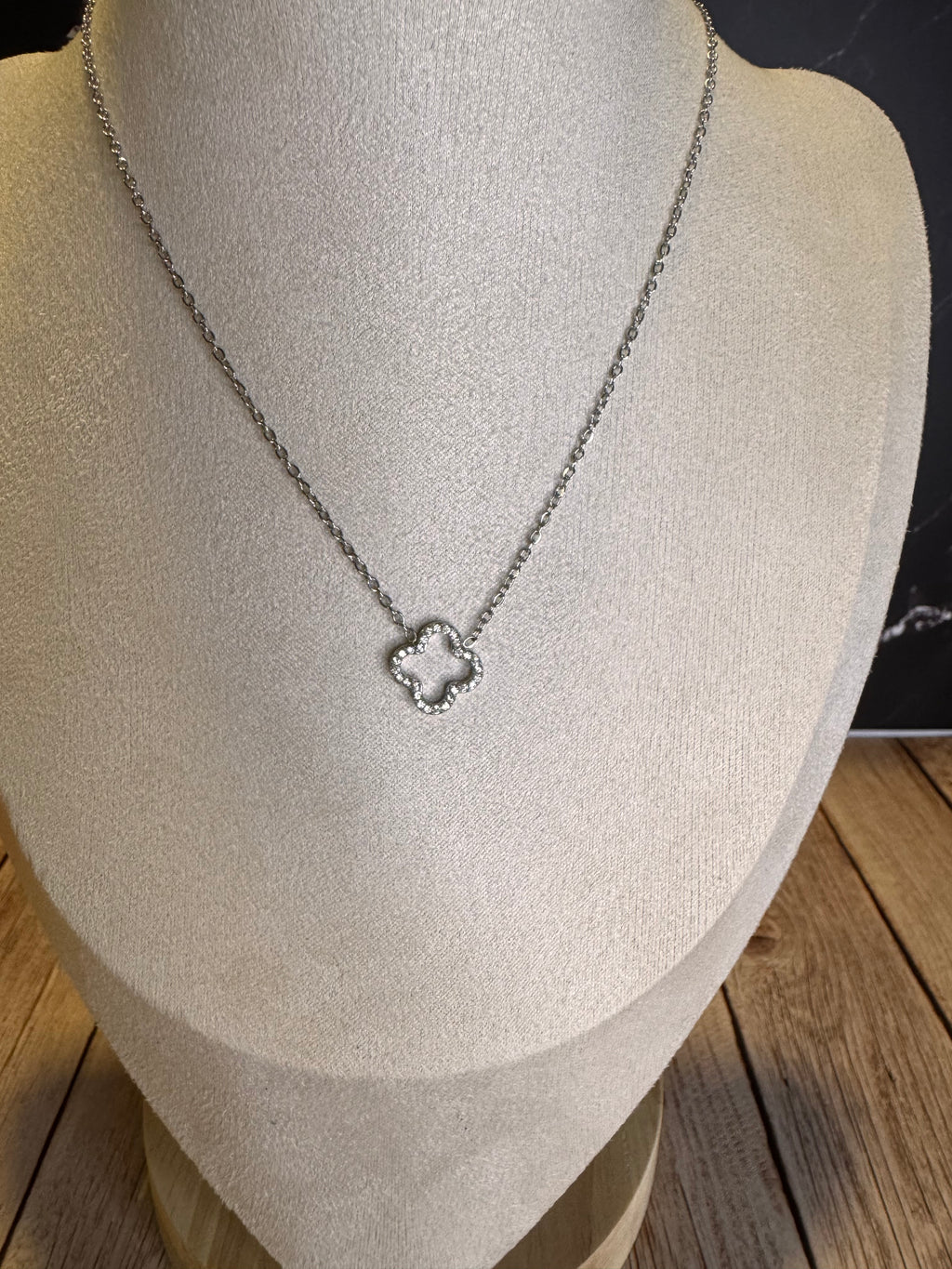 Collier PRIMA